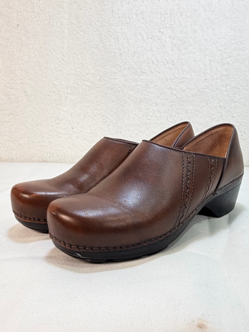 Dansko Brown Leather Clogs EU 42 US 11.5 / 12 Platform Block Heel Comfort Shoes